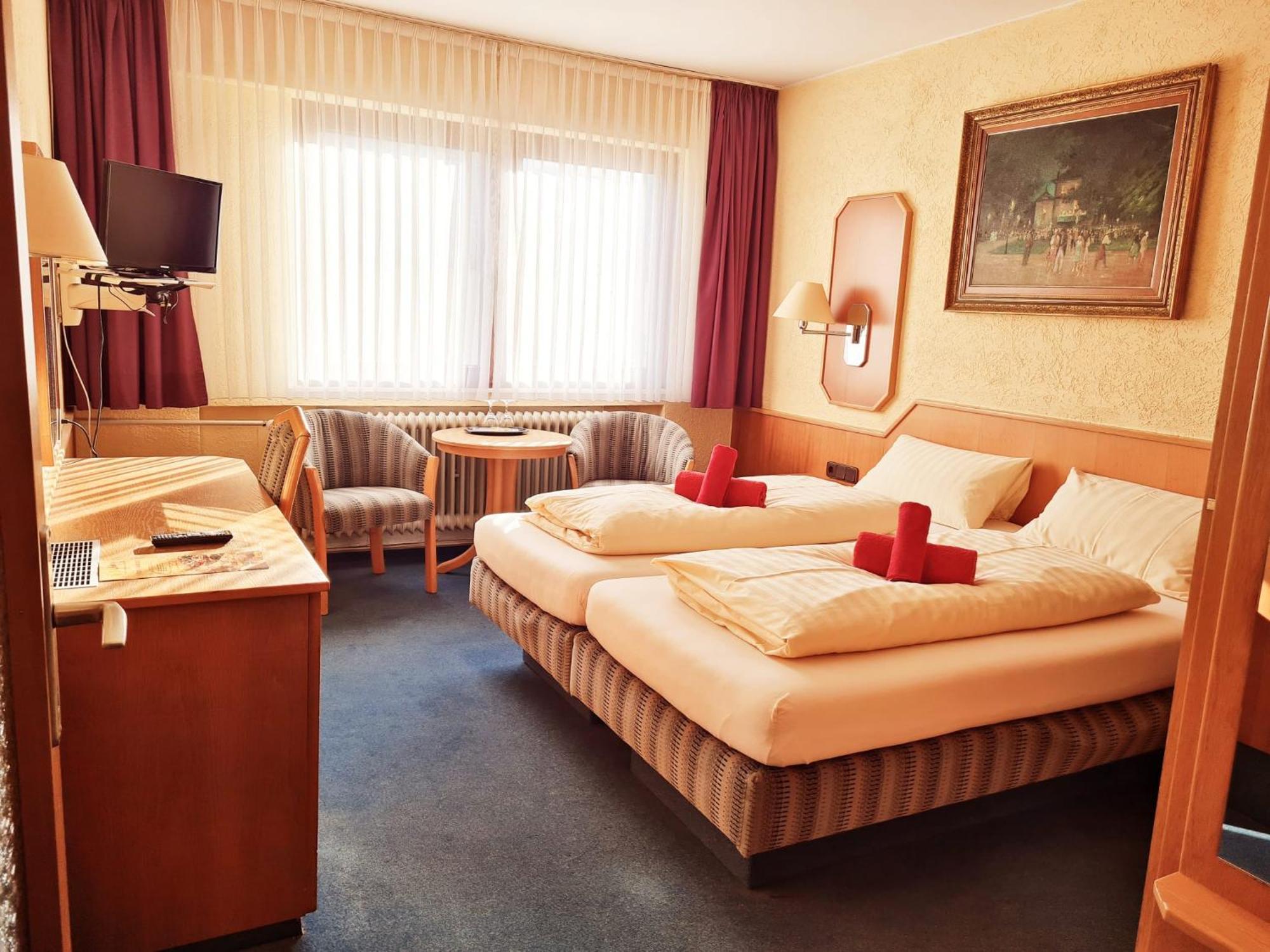 ברודנבאך Hotel-Barbarossa-Garni Bei Hanau מראה חיצוני תמונה
