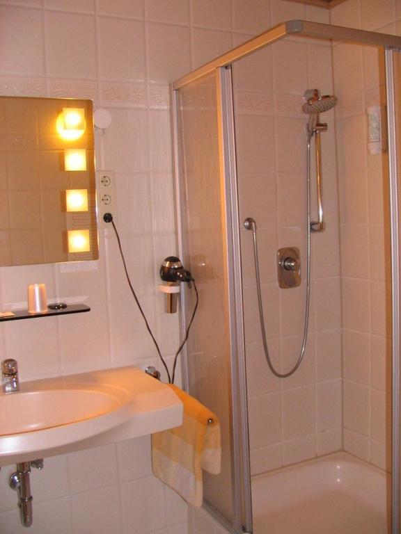 ברודנבאך Hotel-Barbarossa-Garni Bei Hanau חדר תמונה